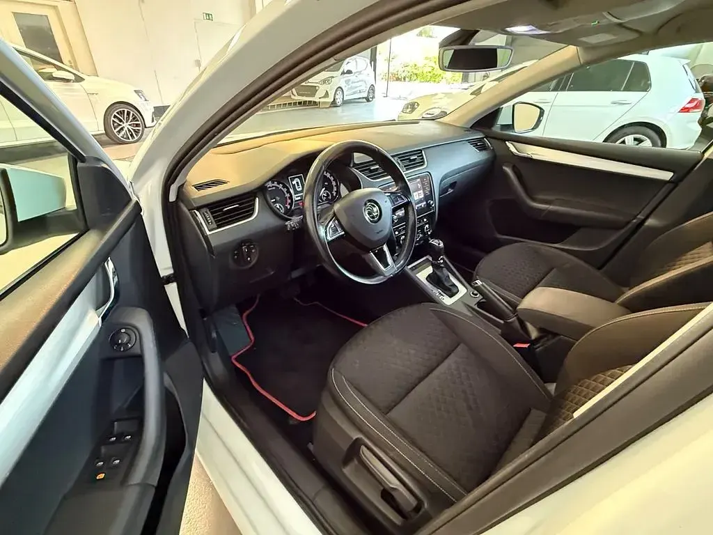 Gebraucht Skoda Octavia Drive 150 PS (110 kW) 2016 Weiß Limousine