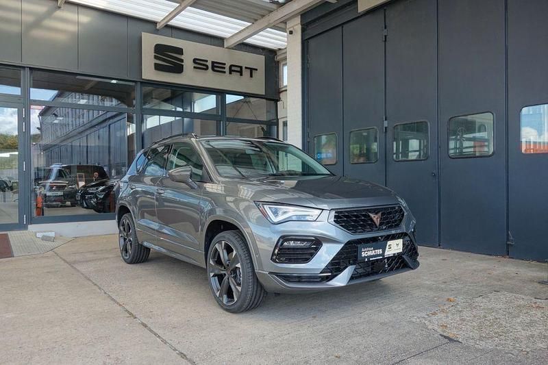 Neu Cupra Ateca 150 PS (110 kW) 2025 Grau SUV