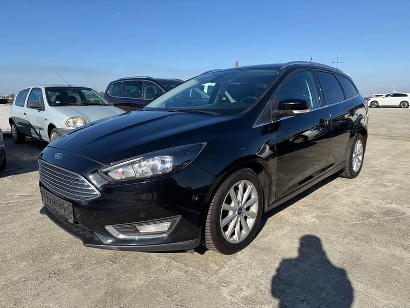 Gebraucht Ford Focus 120 PS (88 kW) 2017 Schwarz Kombi