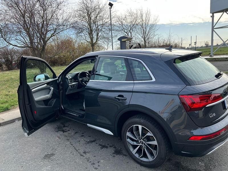 Gebraucht Audi Q5 Advanced 204 PS (150 kW) 2021 Grau SUV