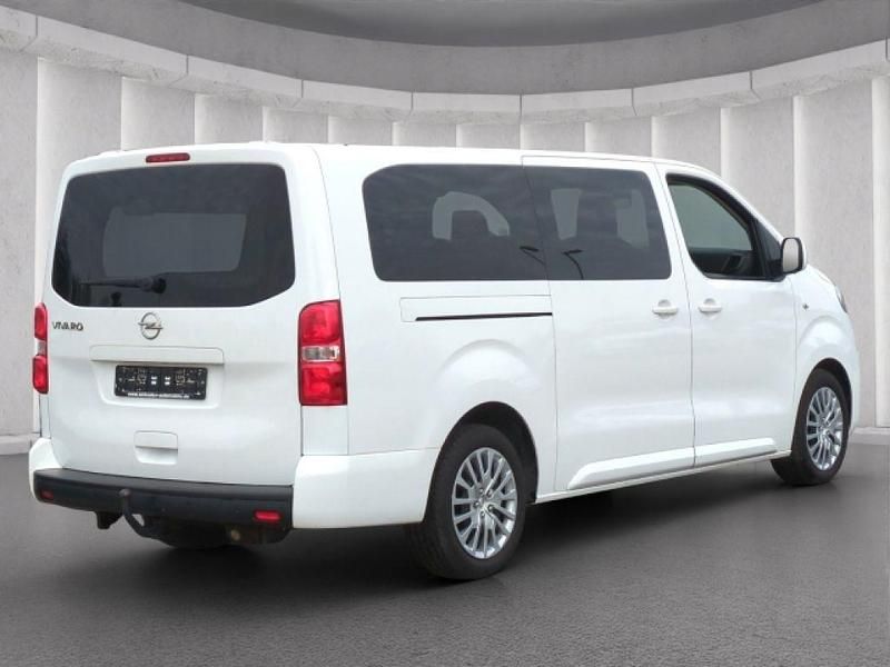 Gebraucht Opel Vivaro 150 PS (110 kW) 2020 Jade weiss/arktis weiss Van / Kleinbus