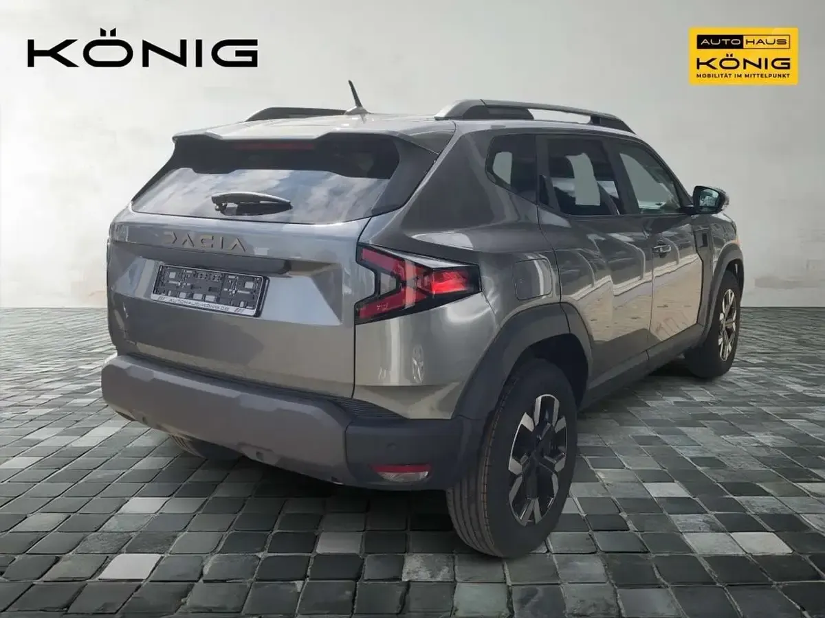Gebraucht Dacia Duster Extreme 131 PS (96 kW) 2025 Dolomitgrau Limousine