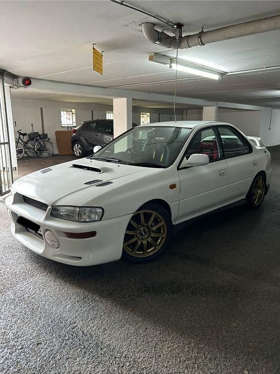 Weiß Gebraucht 1997 Subaru Impreza Limousine | 26.990 € - Bild 1/4