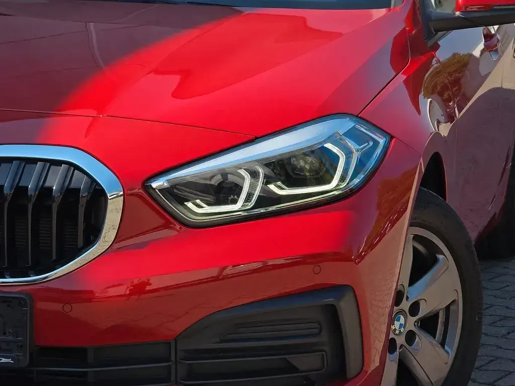 Gebraucht BMW 118 136 PS (100 kW) 2021 Rot Kleinwagen