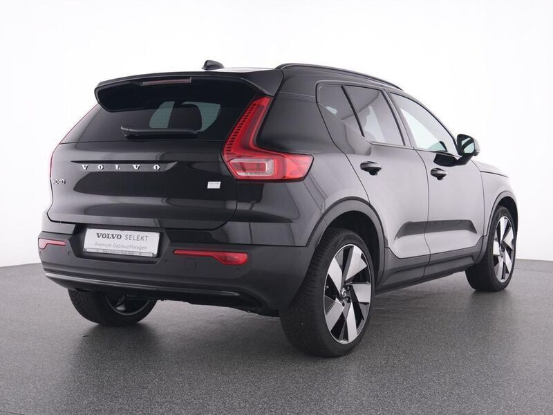 Gebraucht Volvo XC40 Ultimate 169 kW (230 PS) 2023 Stone SUV
