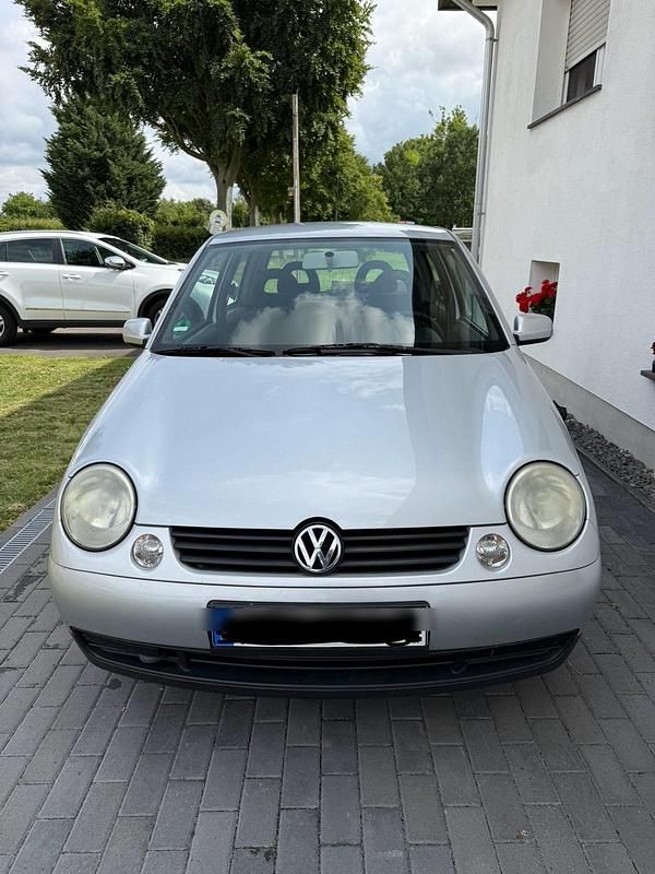 Silber Gebraucht 2002 VW Lupo Kleinwagen | 800 € (Guter Preis) - Bild 1/4