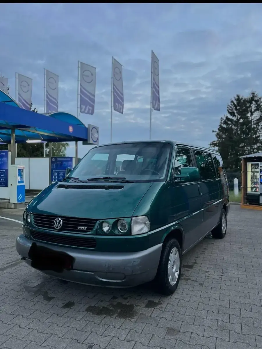 Gebraucht VW Multivan 102 PS (75 kW) 1999 Van / Kleinbus