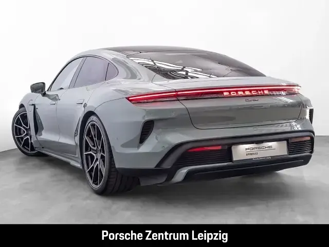 Gebraucht Porsche Taycan Turbo 650 kW (884 PS) 2025 Gruen Limousine