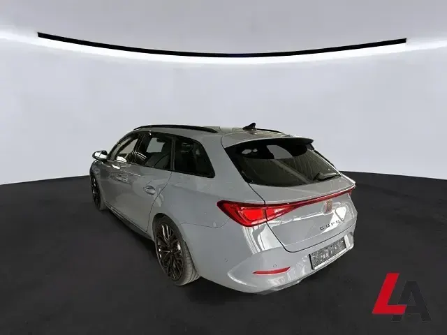 Gebraucht Cupra Leon VZ 245 PS (180 kW) 2022 Grau Kombi