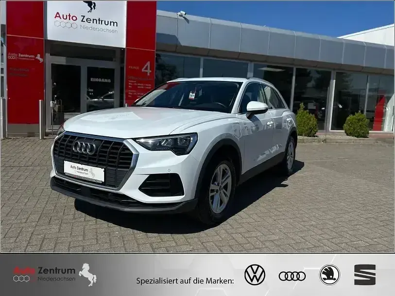 Gebraucht Audi Q3 Sport 245 PS (180 kW) 2021 Glacier white metallic SUV