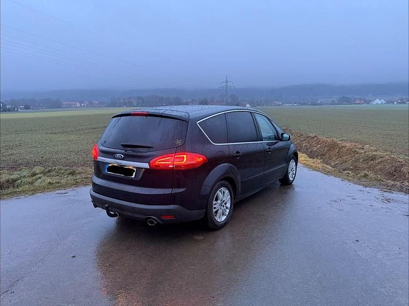 Gebraucht Ford S-MAX Titanium 203 PS (149 kW) 2011 Schwarz Van / Kleinbus
