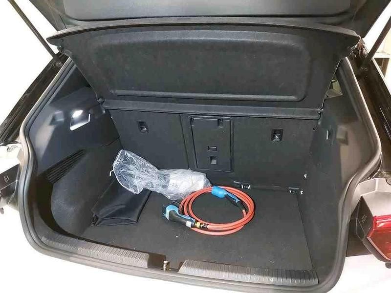 Gebraucht VW ID.3 Pro 106 kW (145 PS) 2021 Gletscherweiß metallic Kleinwagen