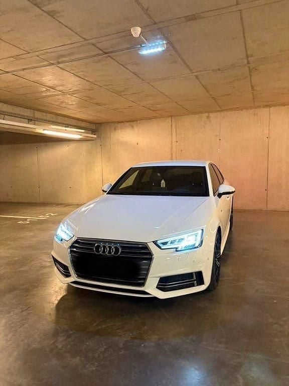 Weiß Gebraucht 2018 Audi A4 Sport Limousine | 19.000 € (Superpreis) - Bild 1/4
