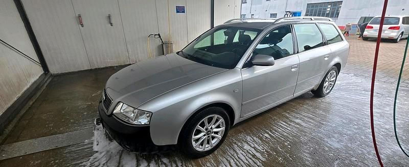 Gebraucht Audi A6 150 PS (110 kW) 2000 Silber Kombi