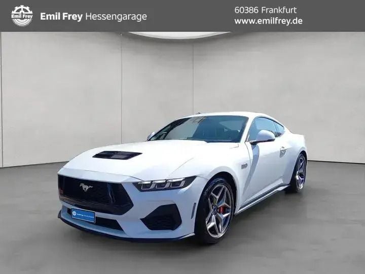 Oxford white Neu 2025 Ford Mustang GT Fastback Coupé | 59.540 € (Fairer Preis) - Bild 1/4