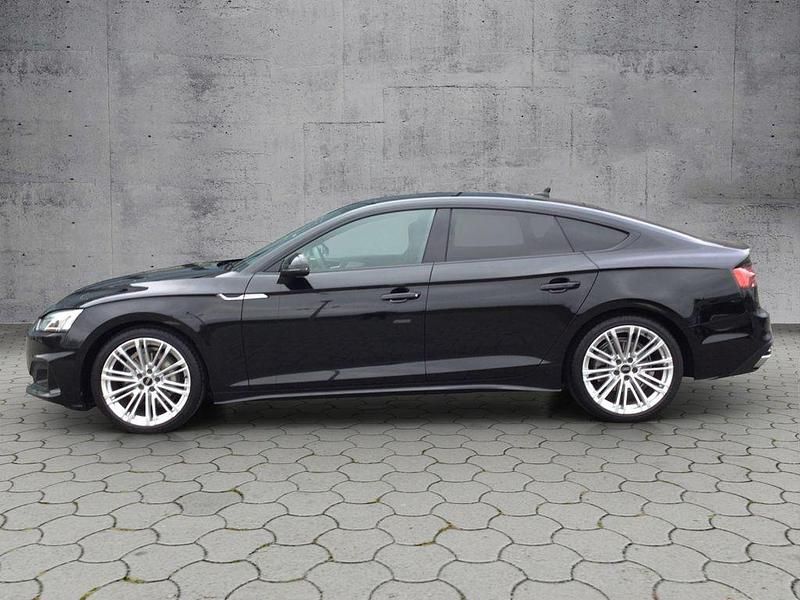 Gebraucht Audi A5 Sportback Ambiente 204 PS (150 kW) 2022 Mythosschwarz metallic Kleinwagen
