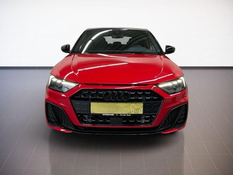 Gebraucht Audi A1 Sportback Black Edition 150 PS (110 kW) 2024 Rot Kleinwagen