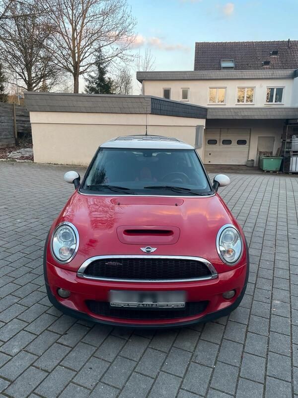Rot Gebraucht 2008 Mini John Cooper Works Coupé Coupé | 6.800 € - Bild 1/4