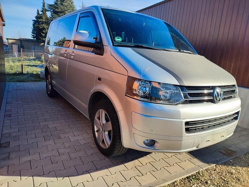 Silber Gebraucht 2013 VW Transporter Van | 14.500 € (Teuer) - Bild 1/4