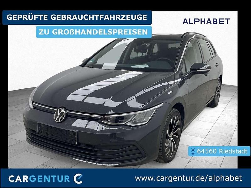 Uranograu Gebraucht 2023 VW Golf VIII Life Kombi | 22.290 € (Guter Preis) - Bild 1/2