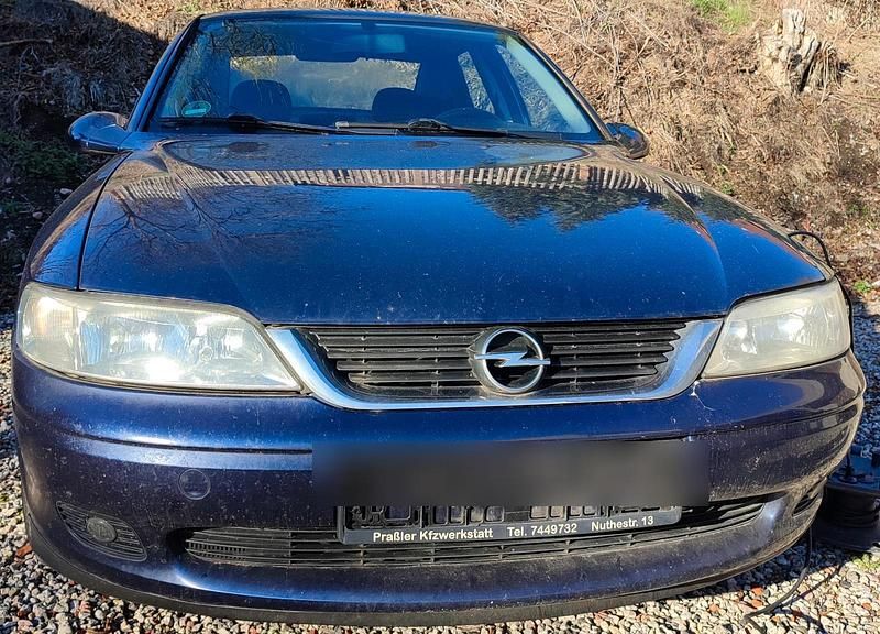 Gebraucht 1999 Opel Vectra Edition Limousine | 590 € (Fairer Preis) - Bild 1/4