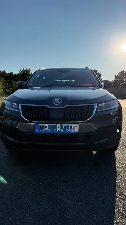 Gebraucht Skoda Karoq Drive 150 PS (110 kW) 2021 Grau SUV