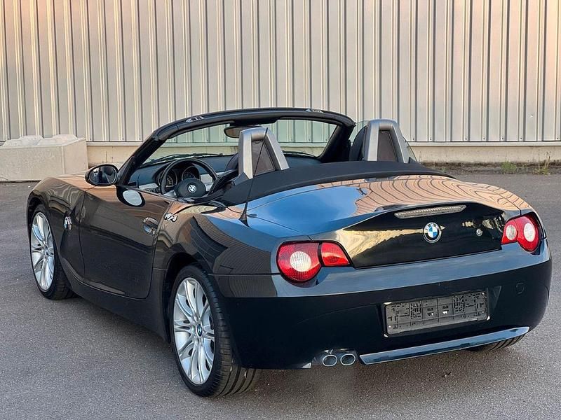 Gebraucht BMW Z4 Sport Line 218 PS (160 kW) 2007 Schwarz Cabrio