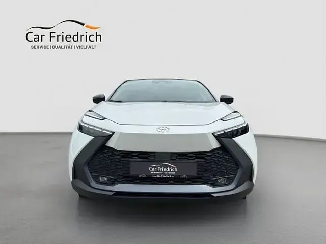 Gebraucht Toyota C-HR Team 140 PS (102 kW) 2024 Weiß SUV