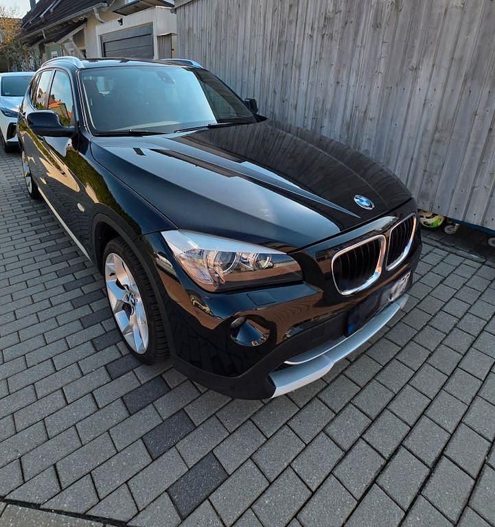 Gebraucht BMW X1 177 PS (130 kW) 2010 Schwarz SUV