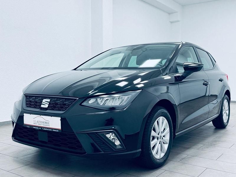 Schwarz Gebraucht 2023 Seat Ibiza Style Kleinwagen | 14.880 € (Guter Preis) - Bild 1/4