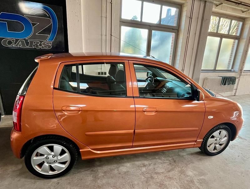 Gebraucht Kia Picanto 60 PS (44 kW) 2007 Orange Kleinwagen