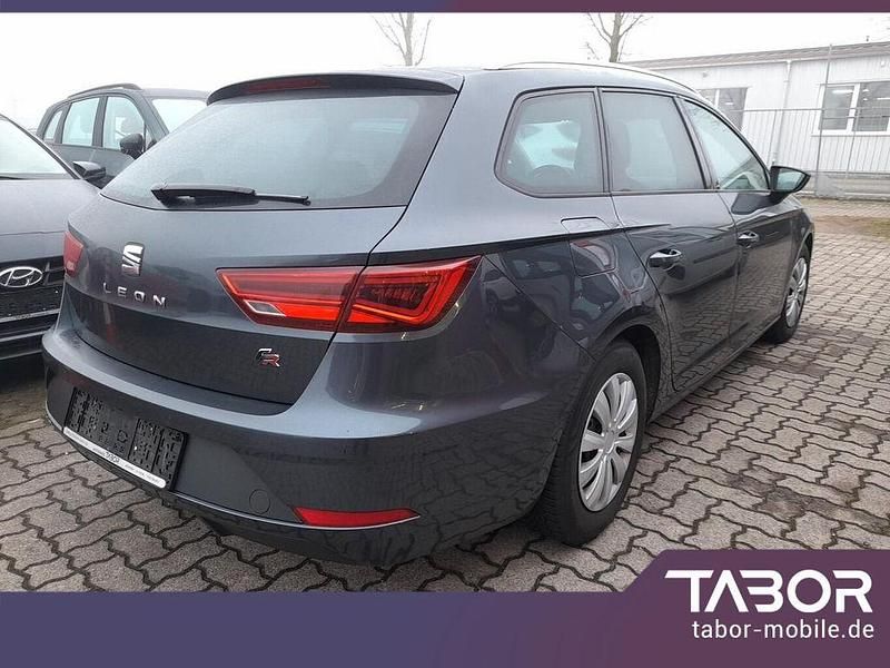 Gebraucht Seat Leon ST FR 131 PS (96 kW) 2019 Grau metallic Kombi