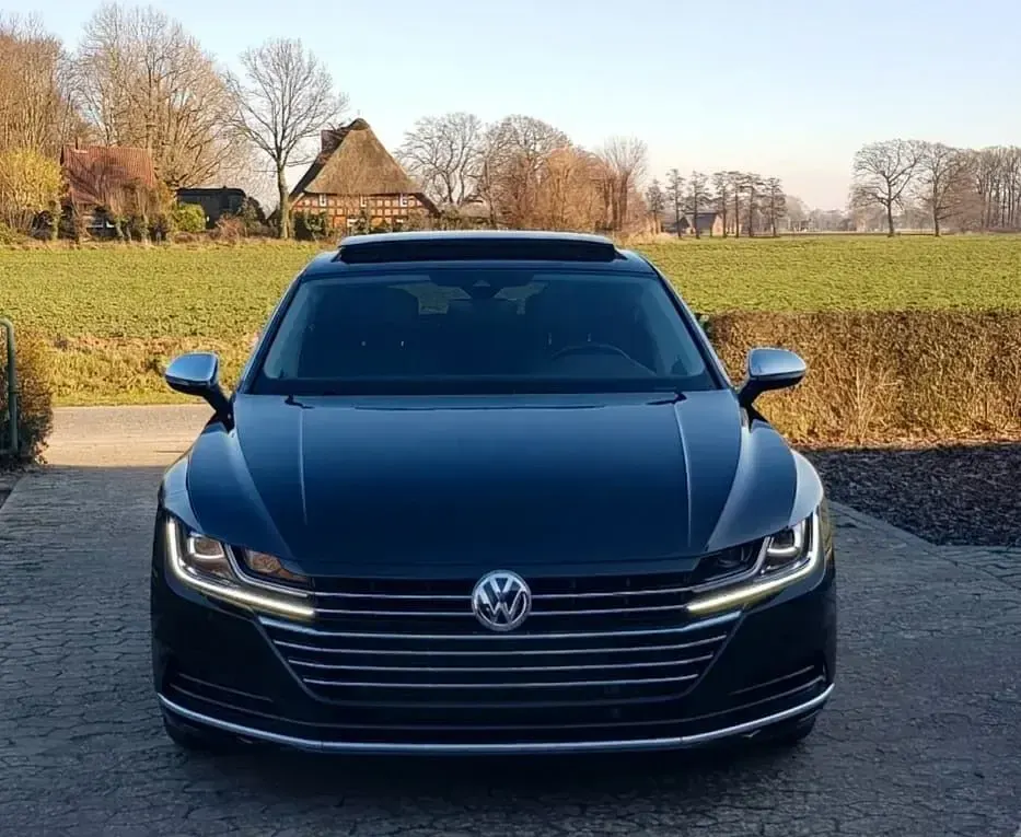 Gebraucht VW Arteon Elegance 239 PS (175 kW) 2017 Schwarz Kleinwagen