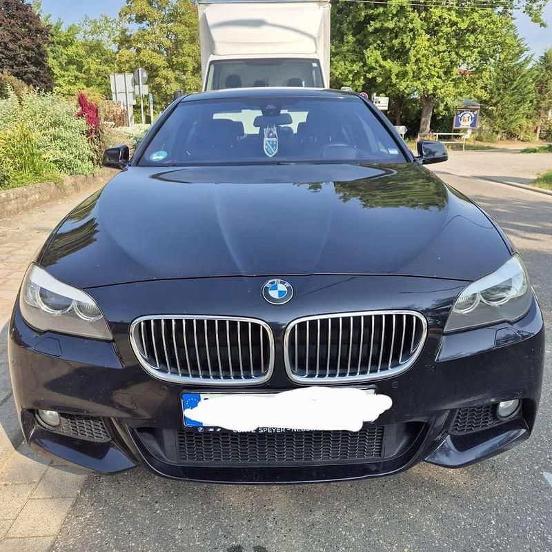 Gebraucht 2013 BMW 520 Sport Line Limousine | 13.500 € (Teuer) - Bild 1/4