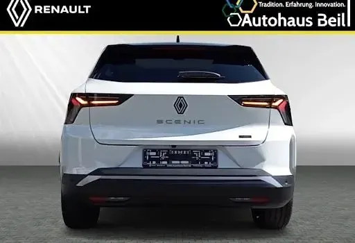 Używany Renault Scenic E-Tech Iconic 160 kW (218 KM) 2024 Biały SUV