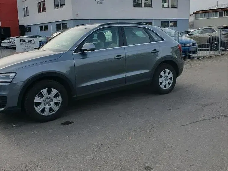 Gebraucht Audi Q3 170 PS (125 kW) 2012 Grau SUV