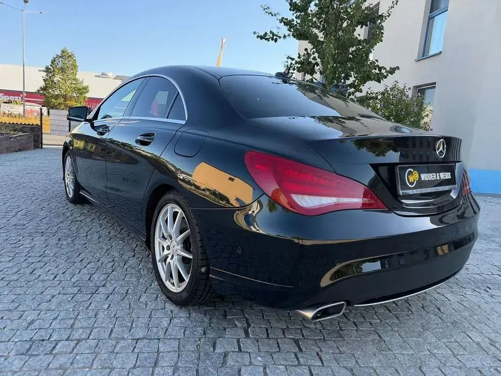 Gebraucht Mercedes CLA220 170 PS (125 kW) 2013 Schwarz Coupé