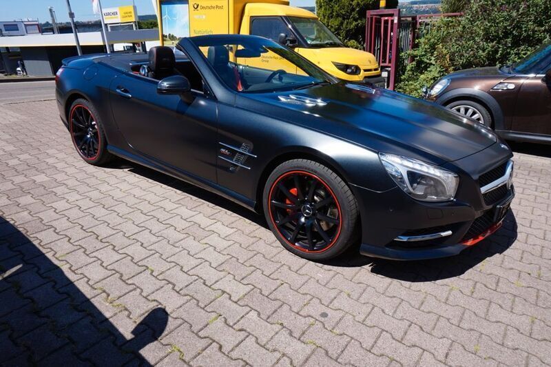 Schwarz metallic Gebraucht 2016 Mercedes SL500 Mille Miglia Cabrio | 99.990 € - Bild 1/4