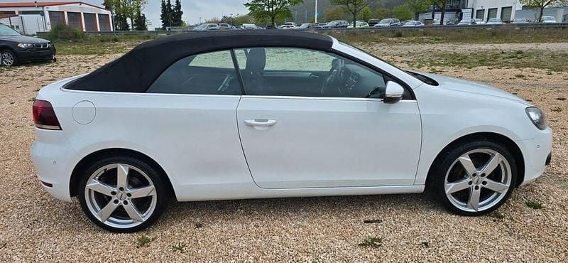 Gebraucht VW Golf Cabriolet Basis 105 PS (77 kW) 2012 Weiß Cabrio