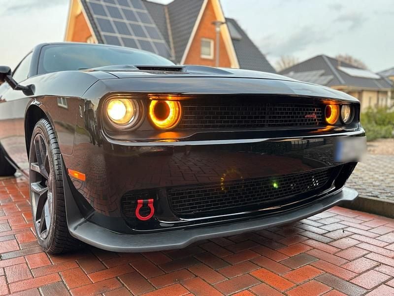 Gebraucht Dodge Challenger SXT 309 PS (227 kW) 2021 Schwarz Coupé