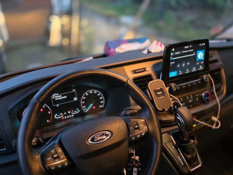 Gebraucht Ford Tourneo Custom 131 PS (96 kW) 2019 Weiß Van