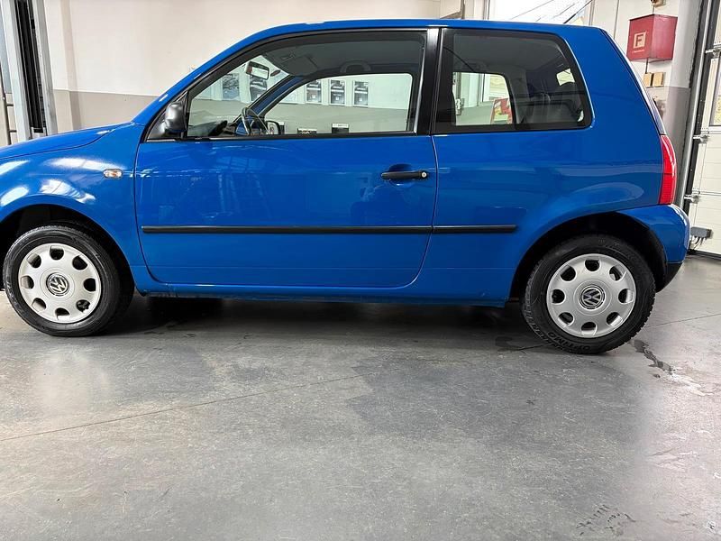 Gebraucht VW Lupo 75 PS (55 kW) 1999 Blau Kleinwagen