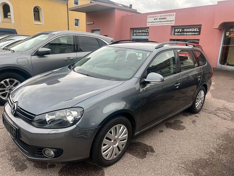 Grau Gebraucht 2011 VW Golf VI Trendline Kombi | 2.650 € (Superpreis) - Bild 1/4