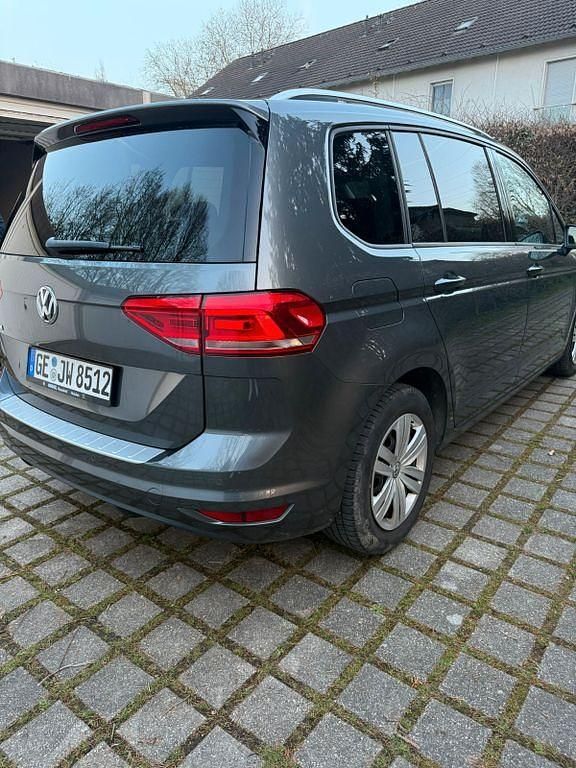 Gebraucht VW Touran Join 116 PS (85 kW) 2018 Grau Van / Kleinbus