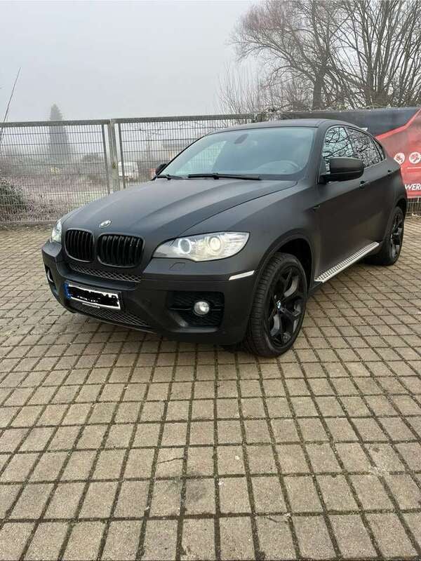 Schwarz Gebraucht 2011 BMW X6 SUV | 25.500 € (Teuer) - Bild 1/4
