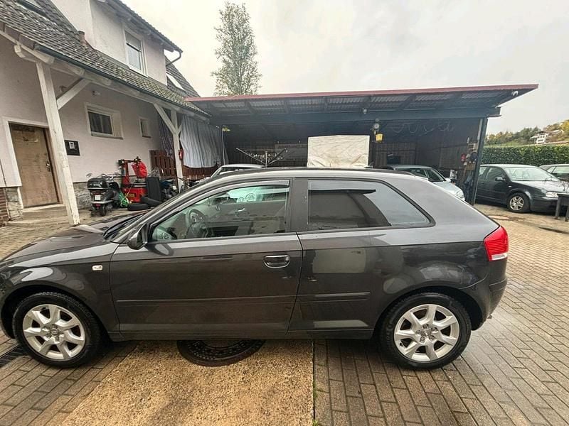 Gebraucht Audi A3 Sport 116 PS (85 kW) 2008 Grau Kleinwagen