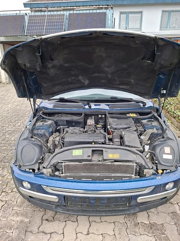 Gebraucht Mini ONE 90 PS (66 kW) 2004 Blau Kleinwagen