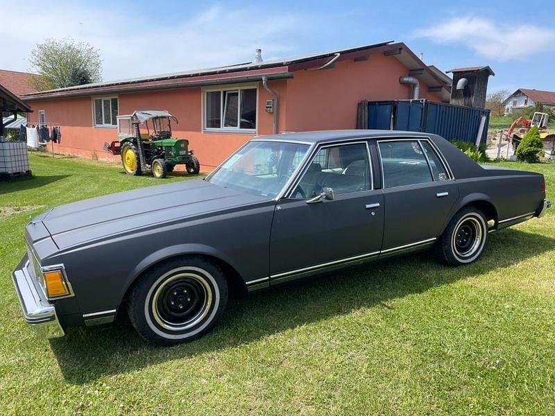 Gebraucht Chevrolet Caprice 220 PS (161 kW) 1979 Grau Limousine