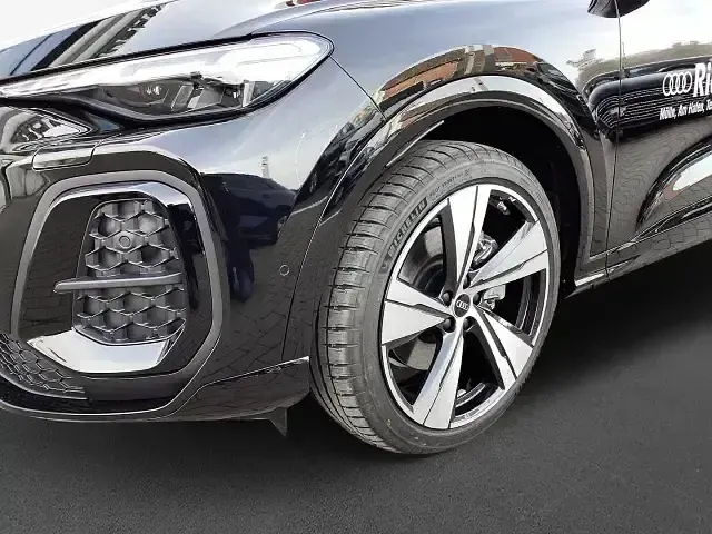 Gebraucht Audi Q5 S-Line 204 PS (150 kW) 2025 Schwarz SUV