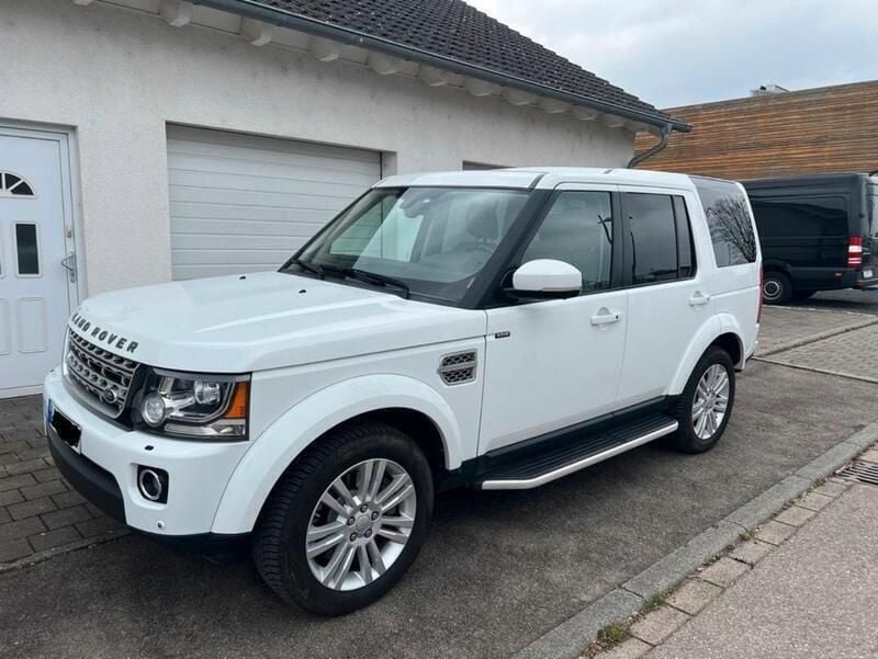 Weiß Gebraucht 2015 Land Rover Discovery 4 HSE Luxury SUV | 33.990 € - Bild 1/4